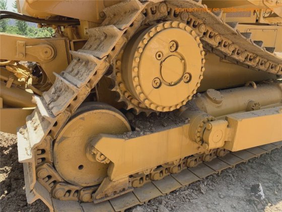 中古の Cat D7h クローラブルドーザ /