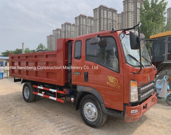 中国重汽HOWO右舵10吨轻卡自卸车