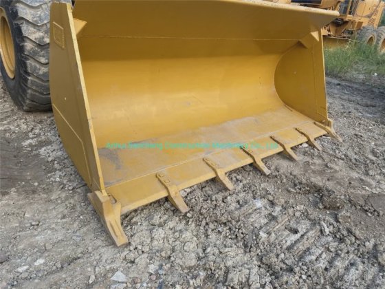 良好な状態の中古キャタピラー966hホイールローダー日本製キャット966hローダー