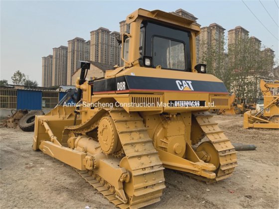 Cat Machinery D8r履带式推土机 原装日本产推土机