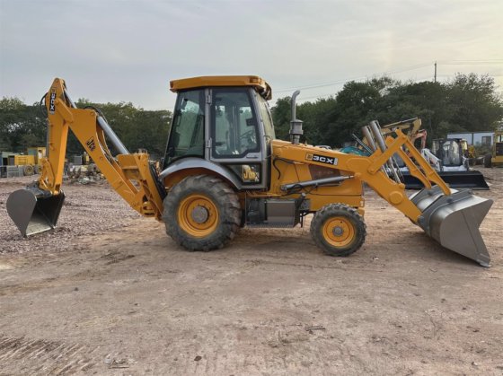 物美价廉的二手 Jcb 3cx 挖掘机康明斯/帕金斯发动机