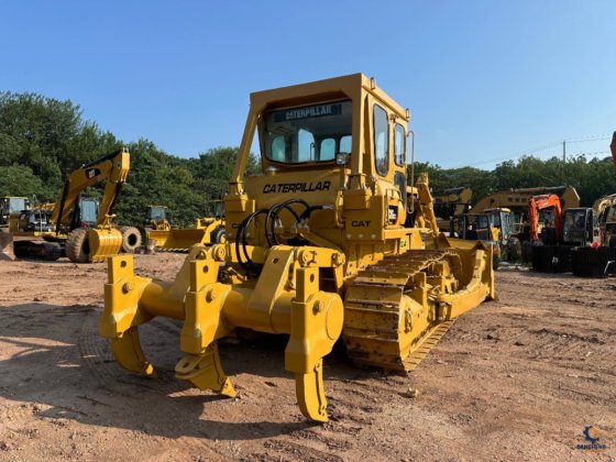 中古の猫D7g ブルドーザー 重機 キャタピラーD7g ブルドーザー