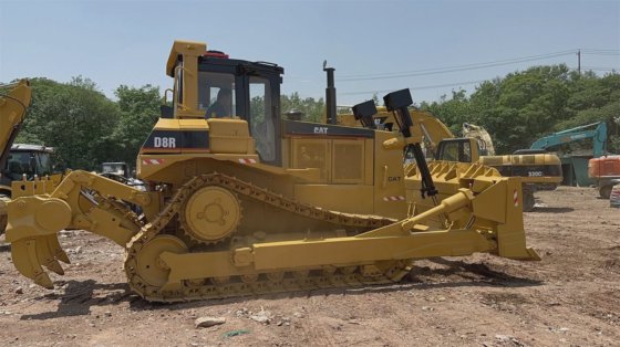 安価な中古高品質の2017キャタピラーD8rブルドーザー/キャットD8rD8nブルドーザー