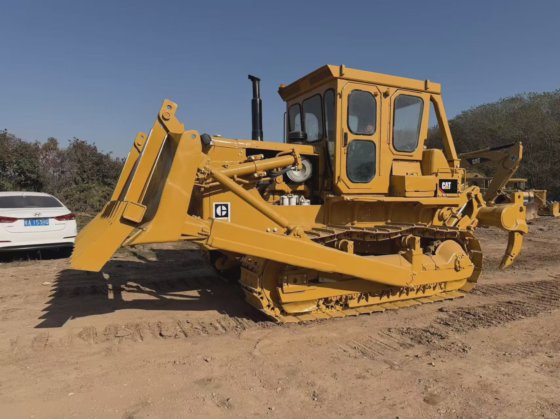 美国二手D8K犁地耙拖拉机卡特彼勒D8K履带式推土机