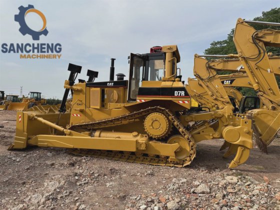 卡特彼勒 D7r 履带式推土机 Cat D8K