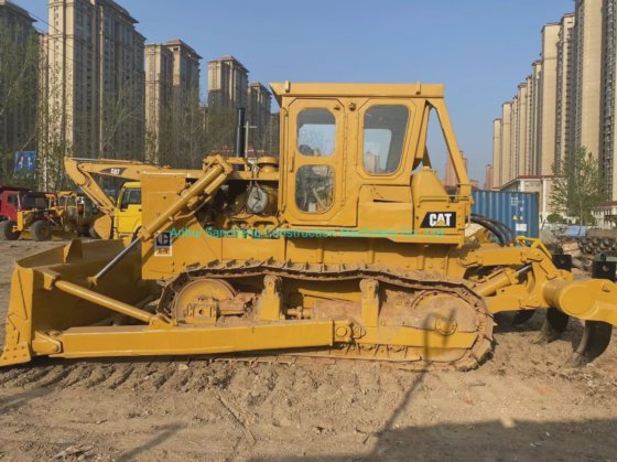 中古の猫 D7 クローラートラクター キャタピラー D7g