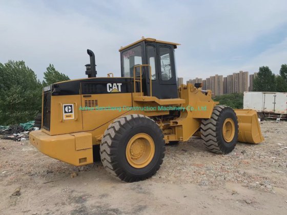 带货叉的 Cat 966c 轮式装载机 卡特彼勒
