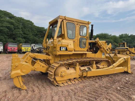 优质廉价的日本Cat D7g推土机出售，可随时发货