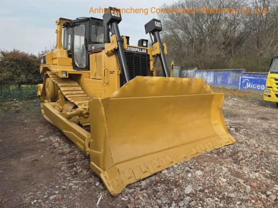 安価な日本向け Caterpillar D7h ブルドーザ /
