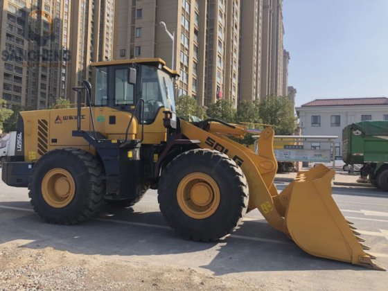 中古ホイールローダー Sdlg956L フロントローダー キャタピラー ホイールローダー