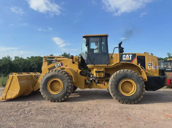 Caterpillar Wheel Loader 966h Used