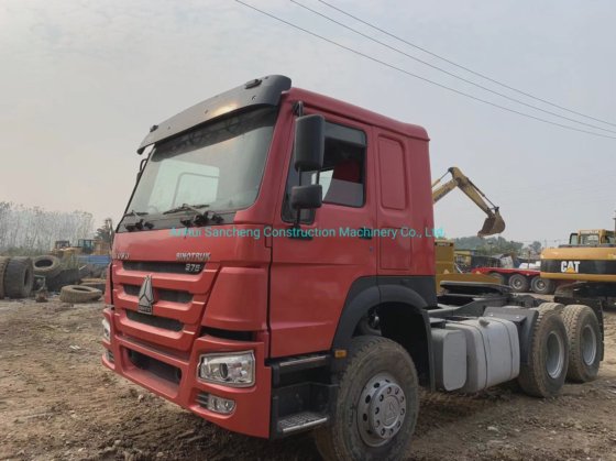 中国重汽HOWO牵引车375马力/371马力二手牵引车车头