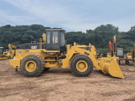 中古ホイールローダ Caterpillar 966f フロントローダ安価 966