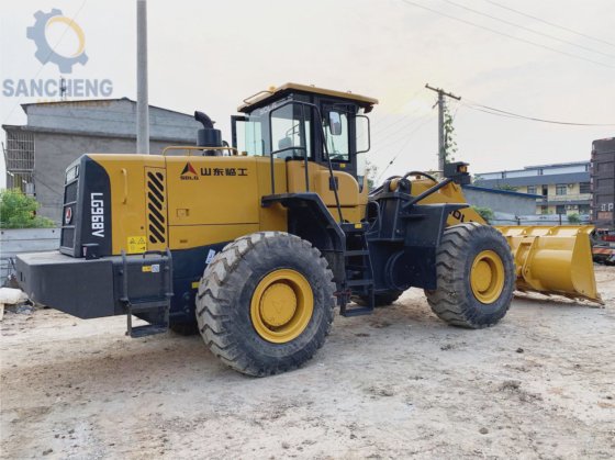 轮式装载机 Sdlg968V 前端装载机 Cat 966