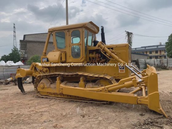 卡特彼勒D7g推土机，质量好，日本制造