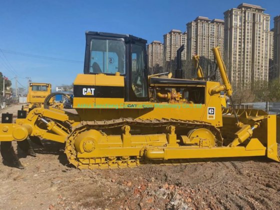 Caterpillar D7g Dozer Cingolato Usato