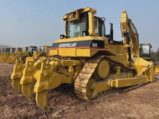 日本建筑机械 Cat D7h D8r 履带式推土机