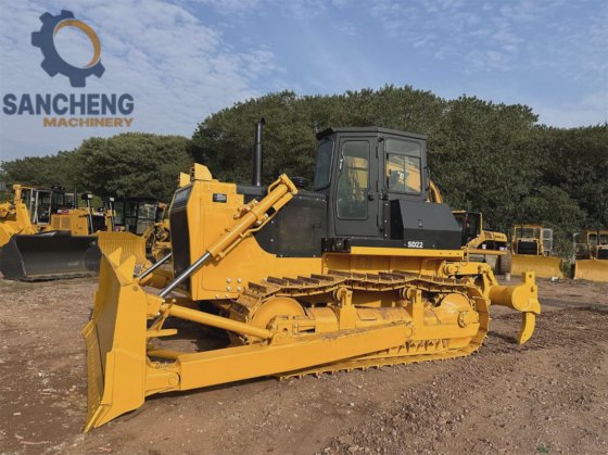 热销二手山推SD22履带式推土机/二手SD22履带式推土机出售