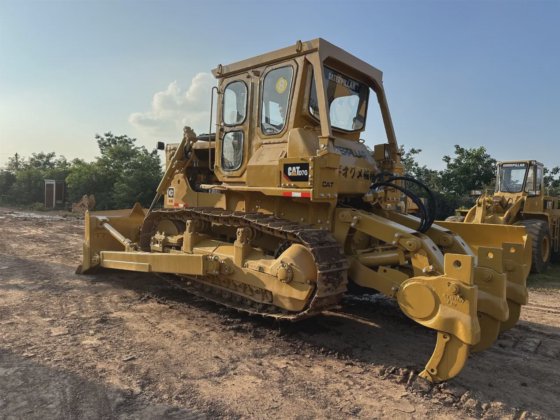中古の日本製キャタピラーD7gブルドーザー 中古キャットD7gドーザー