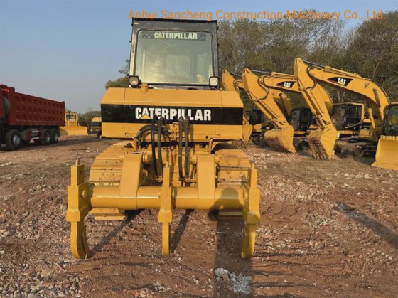 2015年卡特彼勒D6g推土机与开膛手/Cat D6g D6d推土机