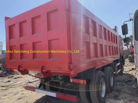 价格便宜的10轮自卸车HOWO自卸车出售