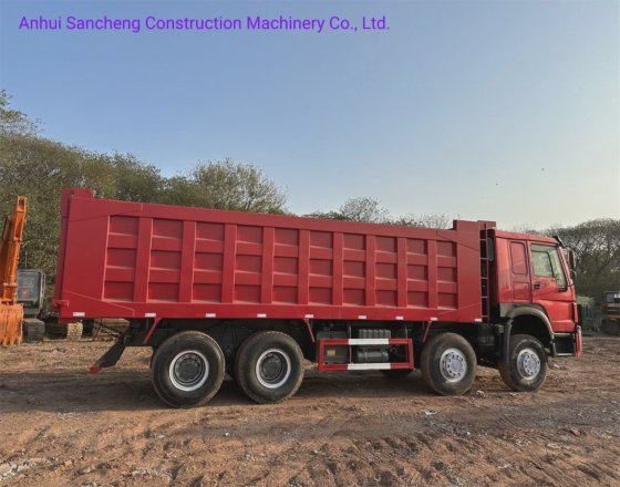 中国重汽二手HOWO 8X4 30cbm自卸车 矿山自卸车