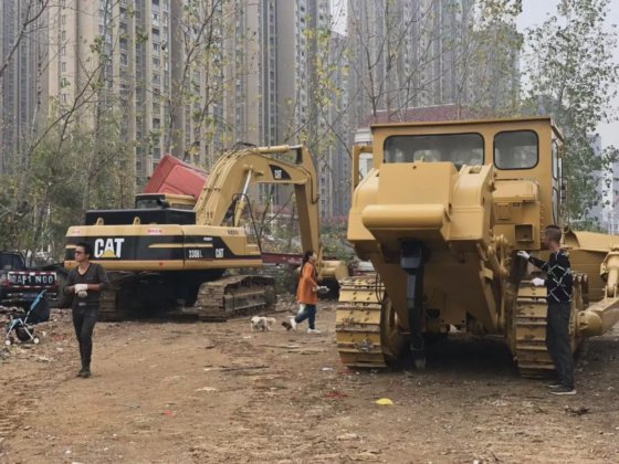 良好な日本の中古キャタピラー D8K D8 ブルドーザー /