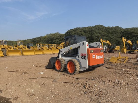Bobcat Skid Steer Loader S300