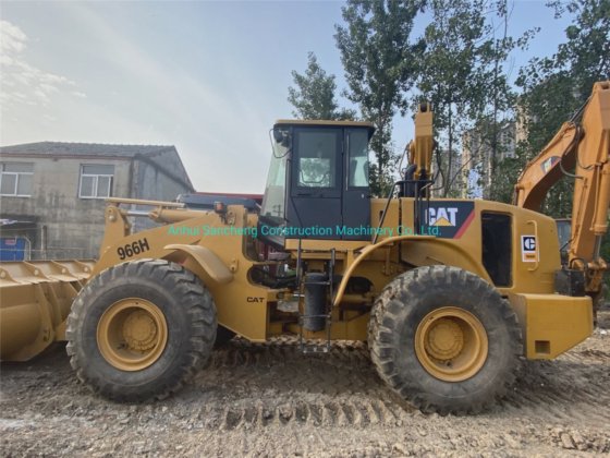 中古 フロント ペイローダー キャタピラー 966g