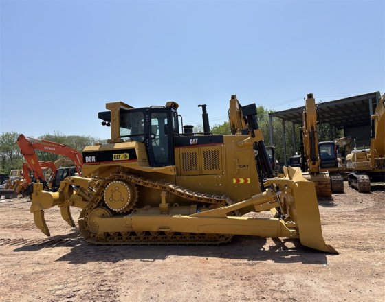 用于建筑项目的廉价卡特彼勒 D8r 履带式推土机 Cat D8r