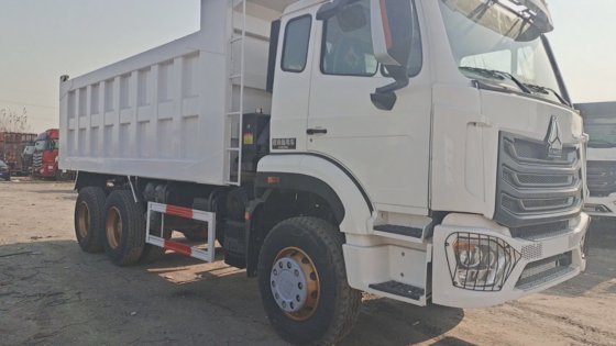 中国重汽豪翰 6X4 10 轮自卸车 二手豪翰