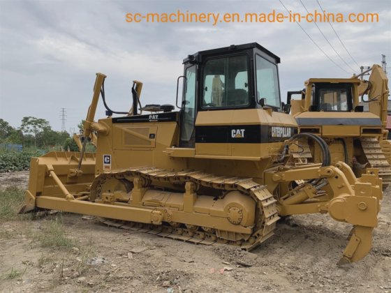 中古のキャタピラー Cat D7 ブルドーザー D7h