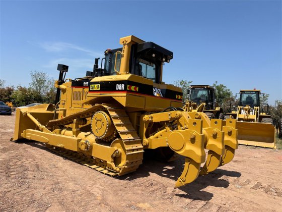 状况良好的美元卡特彼勒 D8r 推土机低价出售