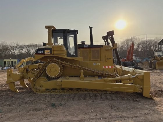 Cat D7r 履带式推土机 二手卡特彼勒 D7