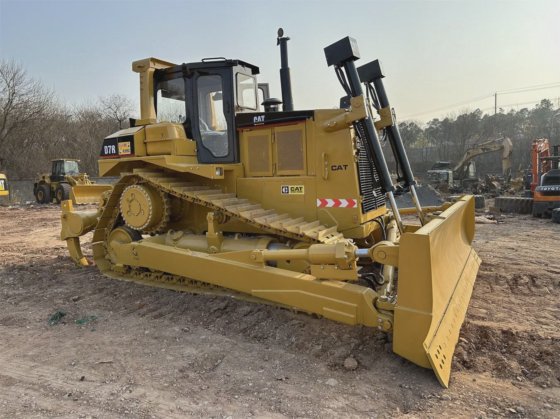 Cat D7r 履带式推土机 二手卡特彼勒 D7