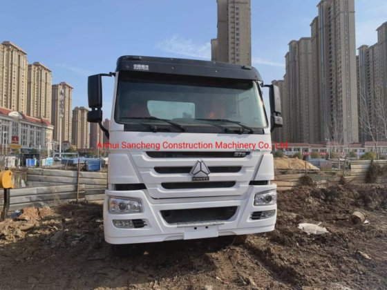 高品質の中古中国製HOWOトラックヘッド6X4ダンプトラック