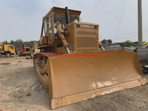 中古のキャタピラークローラートラクター D7g ブルドーザー キャット D7g