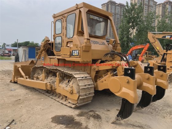 中古のキャタピラークローラートラクター D7g ブルドーザー キャット D7g