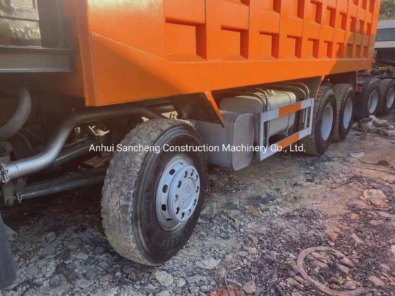 高质量的8 4二手自卸翻斗车30立方翻斗车