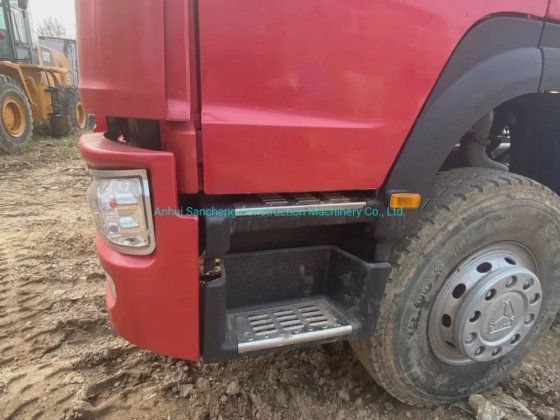 新豪沃LHD牵引车6X4牵引车头375马力卡车单元