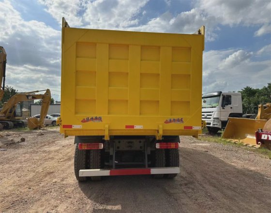 全新二手 HOWO 371 6X4 自卸车