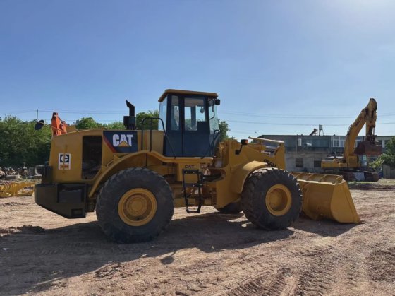 95% 全新 Cat 966h 轮式装载机