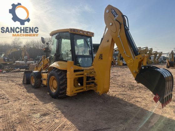 非常に良い状態の中古のJcb 3cx バックホー ローダーを安い価格で販売中です。