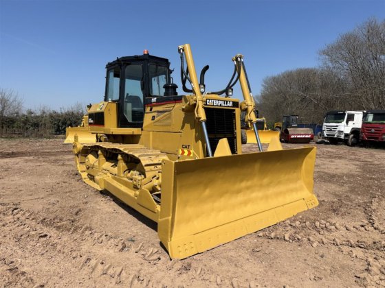 中古の猫D6g クローラブルドーザー 中古のキャタピラーD6 クローラードーザー