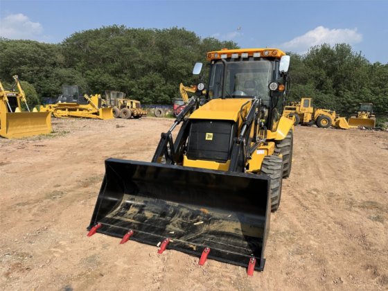 状况良好的 Jcb 3cx/4cx 挖掘装载机，配有康明斯发动机