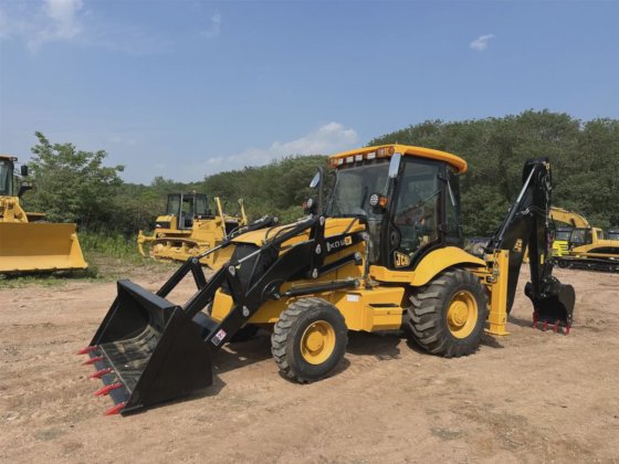 Tlb 4X4 装载机 二手 Jcb