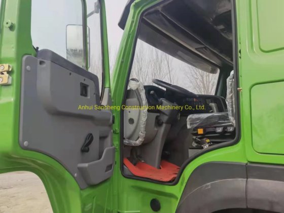 371马力/375马力 6X4重型HOWO牵引车 中国翻斗车