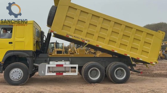 中国重汽 HOWO 6X4 自卸车 10