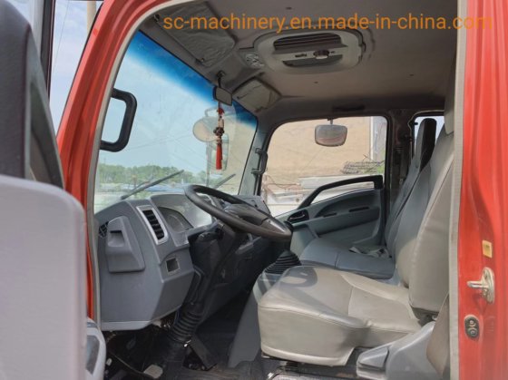 豪沃4X2小型15吨10吨翻斗车