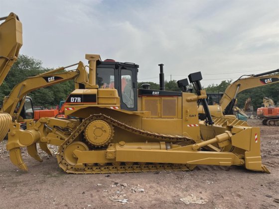 廉价二手日本卡特彼勒D7r推土机/Cat D7推土机/二手Cat推土机